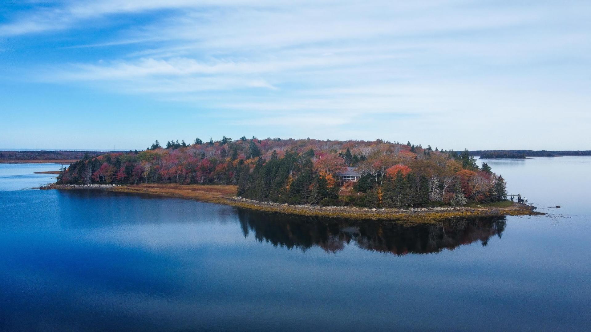 Maple Island – Private island in Nova Scotia, Canada