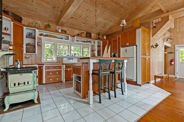 Maple Island – Private island in Nova Scotia, Canada