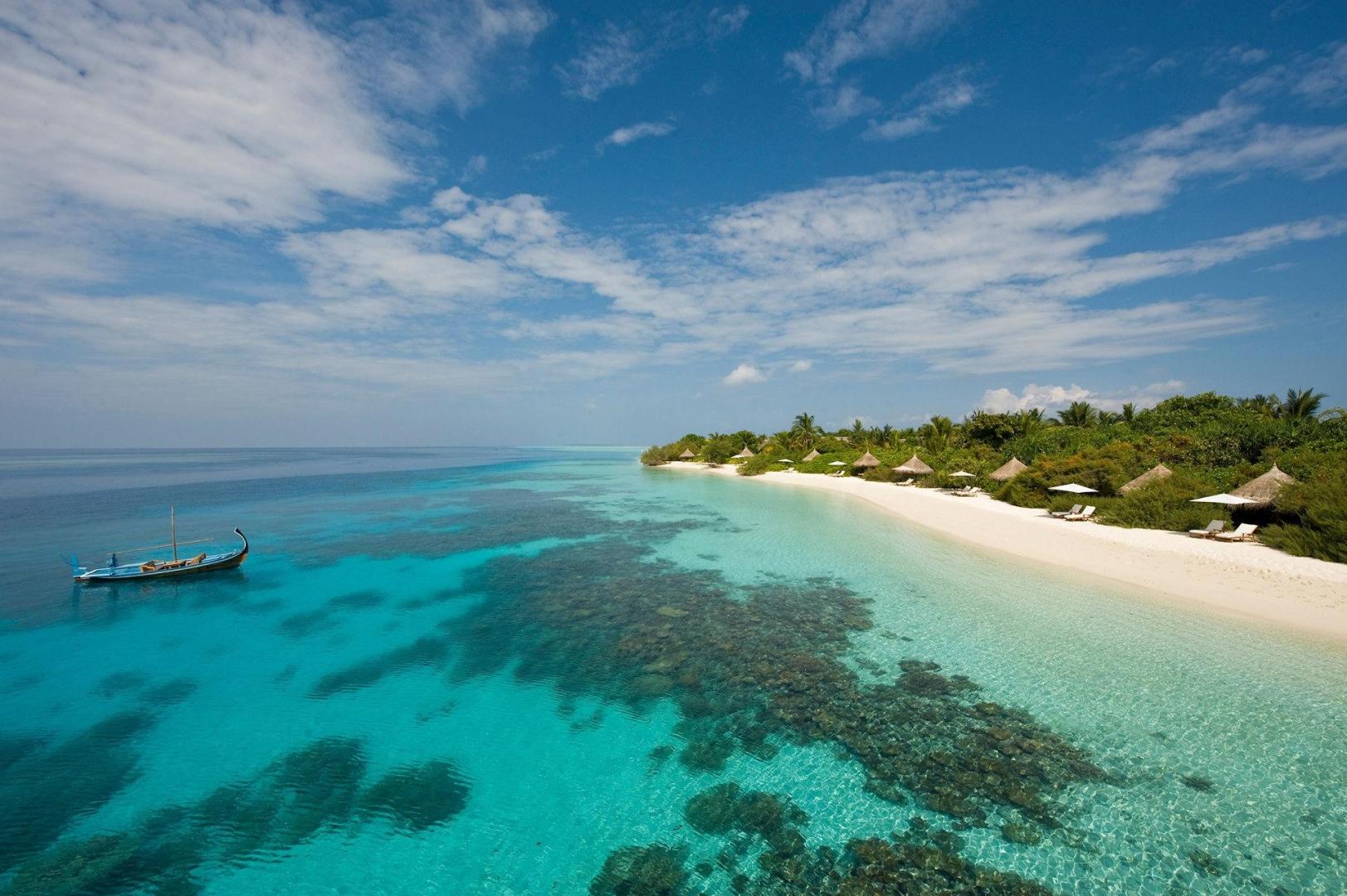 Four Seasons Landaa Giraavaru – Private island in Maldives, Asia & Middle East
