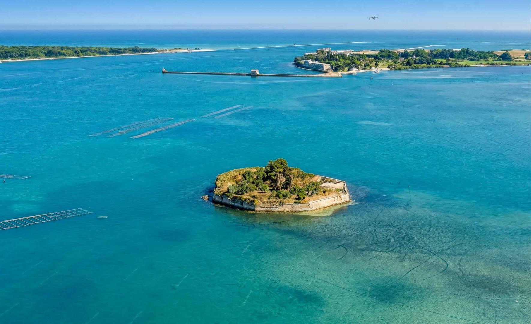 Island of Ottagono San Pietro – Private island in Italy, Europe