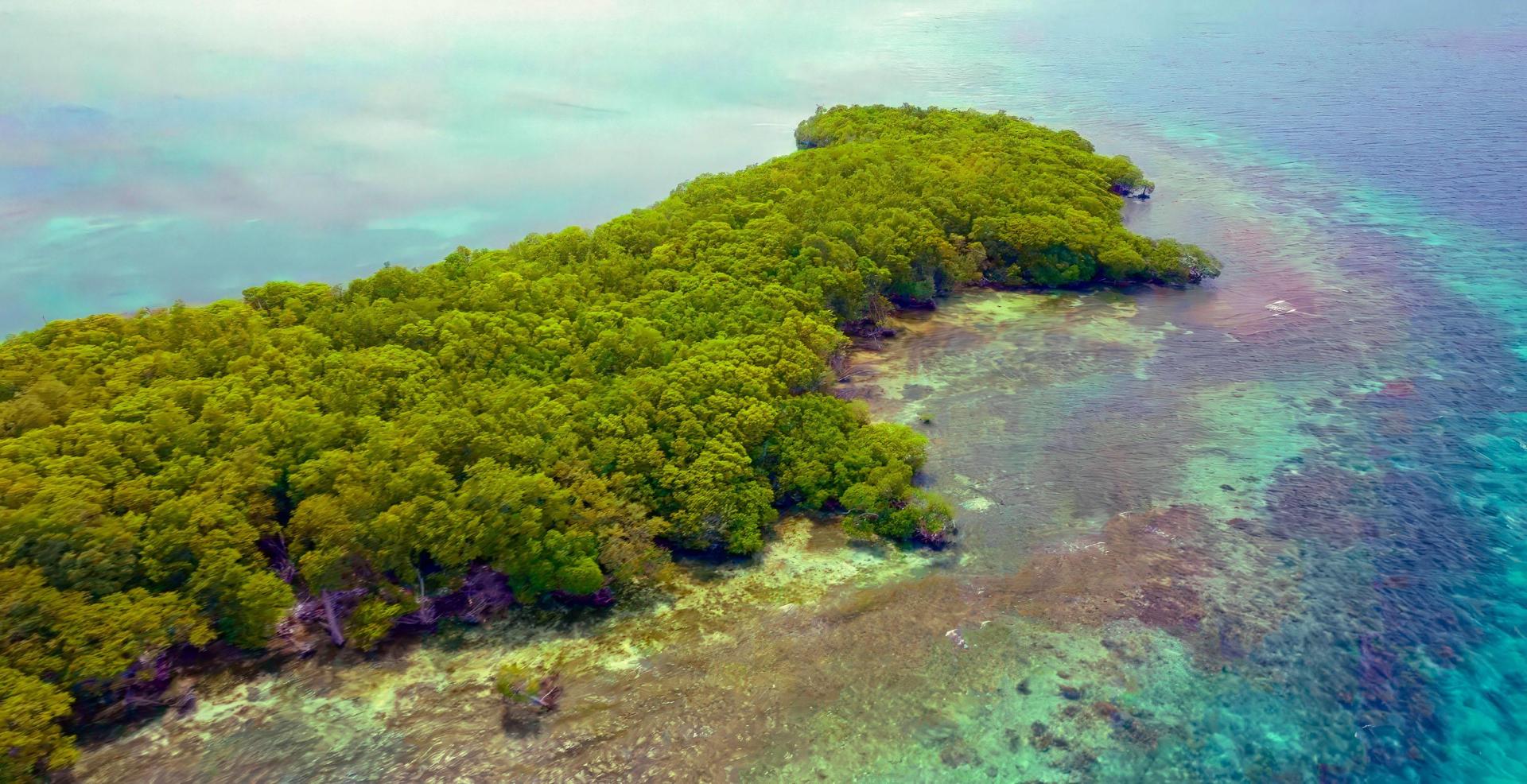 Pelican Caye – Private island in Belize, Central America