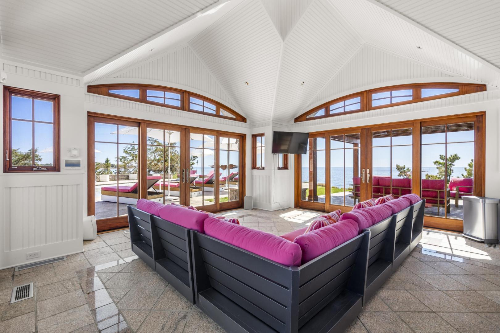 Rogers Island – Private island in Connecticut, United States