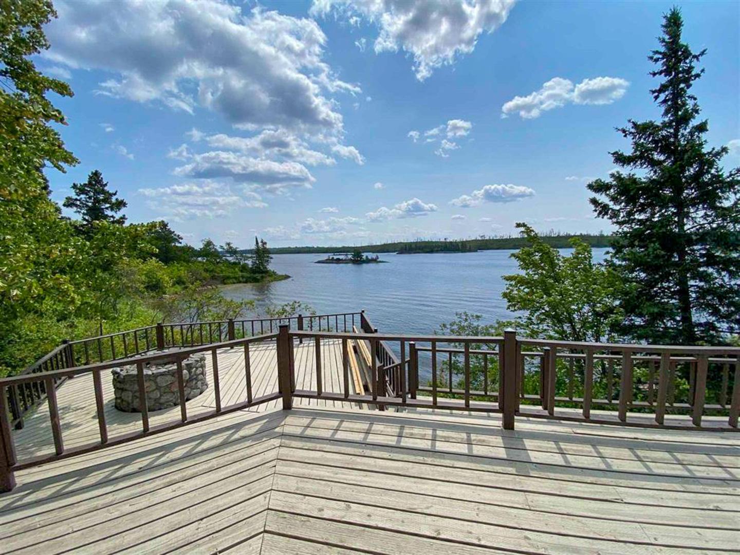 Private Island Lake of the Woods – Private island in Northern Ontario, Ontario, Canada