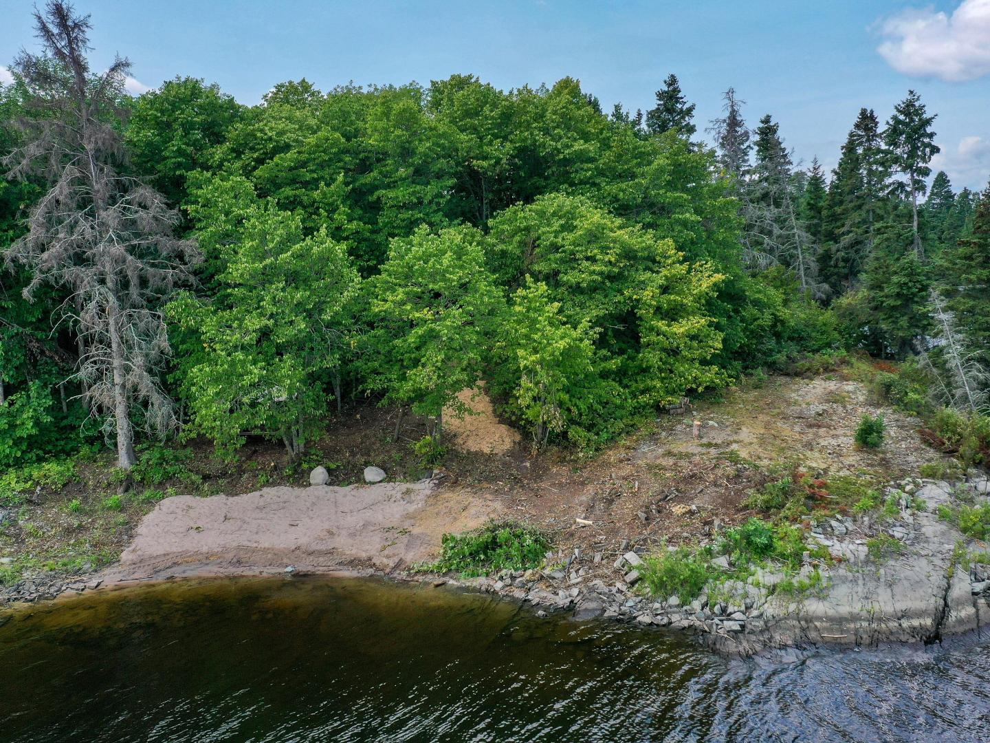 Private Island Lake of the Woods – Private island in Northern Ontario, Ontario, Canada