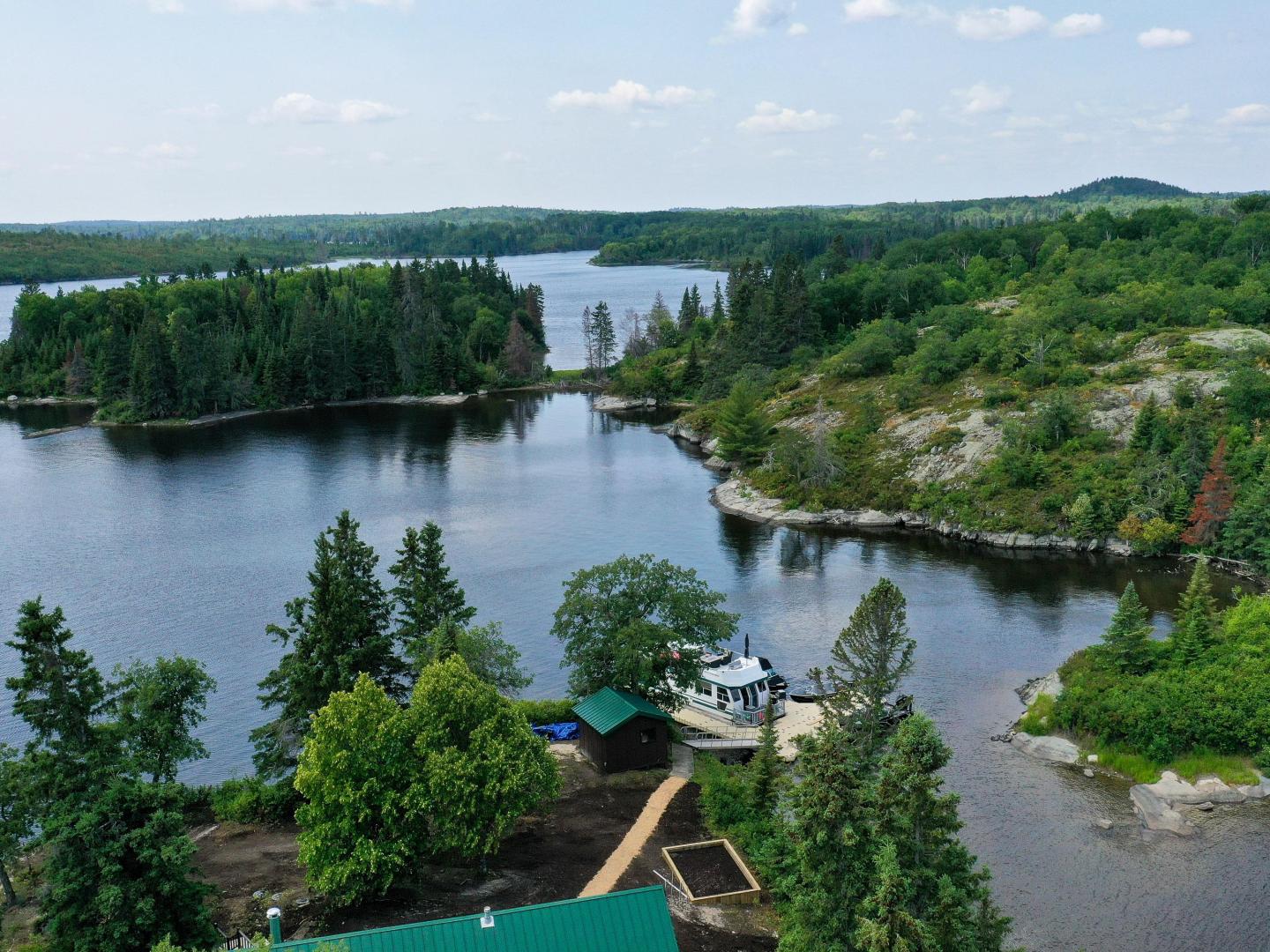 Private Island Lake of the Woods – Private island in Northern Ontario, Ontario, Canada