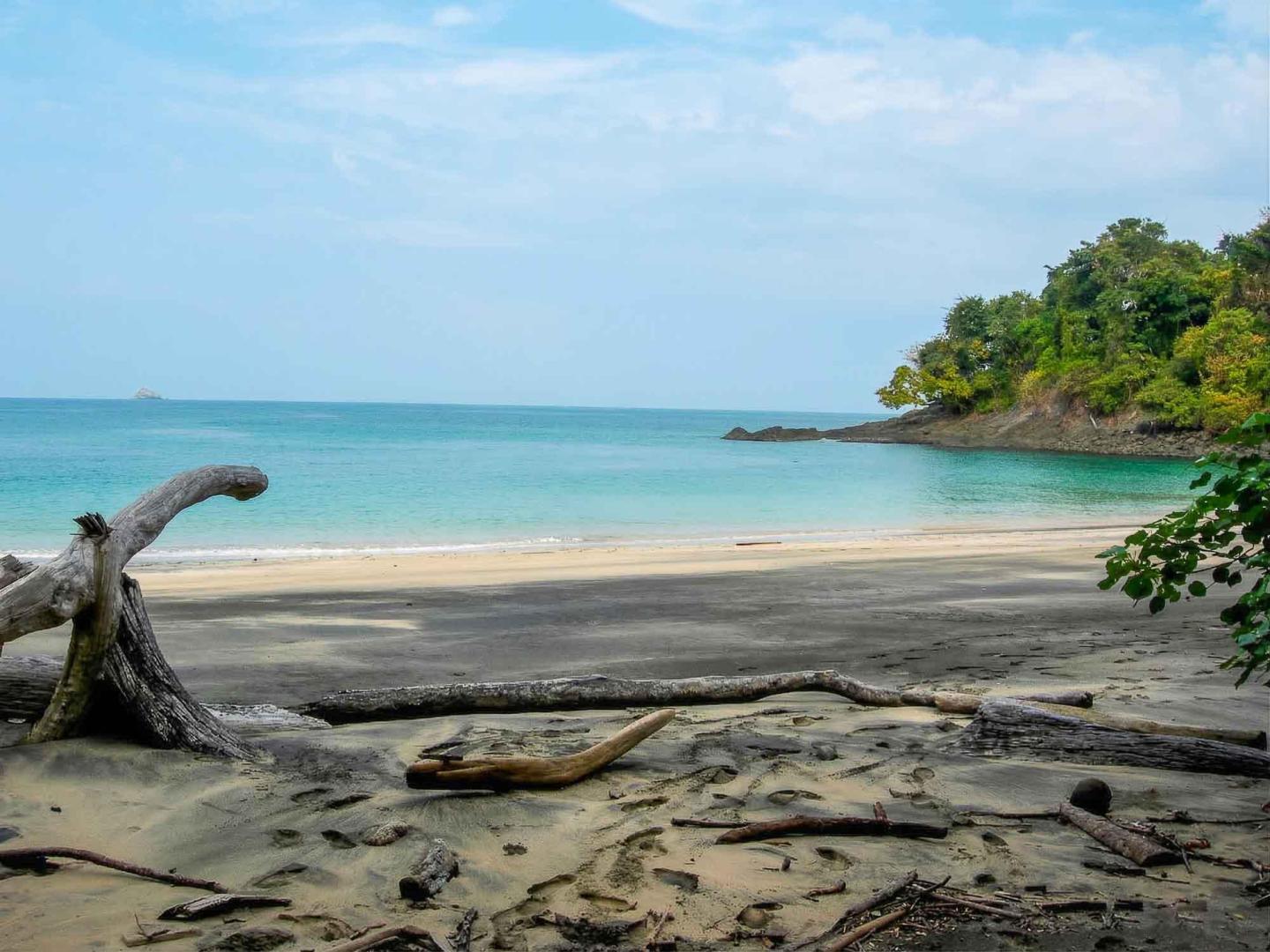 Isla Majestad – Private island in Panama, Central America
