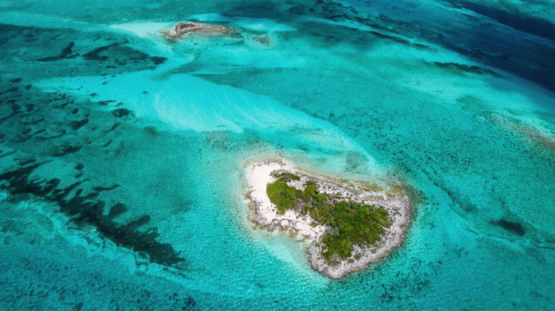 Sanctuary & Mini Cay – Private island in The Exumas, Bahamas, Caribbean