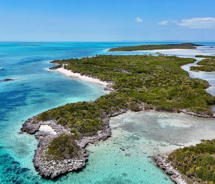 Sand Dollar Cay – Private island in The Berry Islands, Bahamas, Caribbean