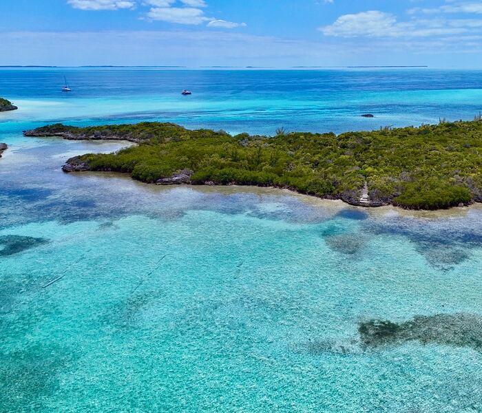 Sand Dollar Cay – Private island in The Berry Islands, Bahamas, Caribbean