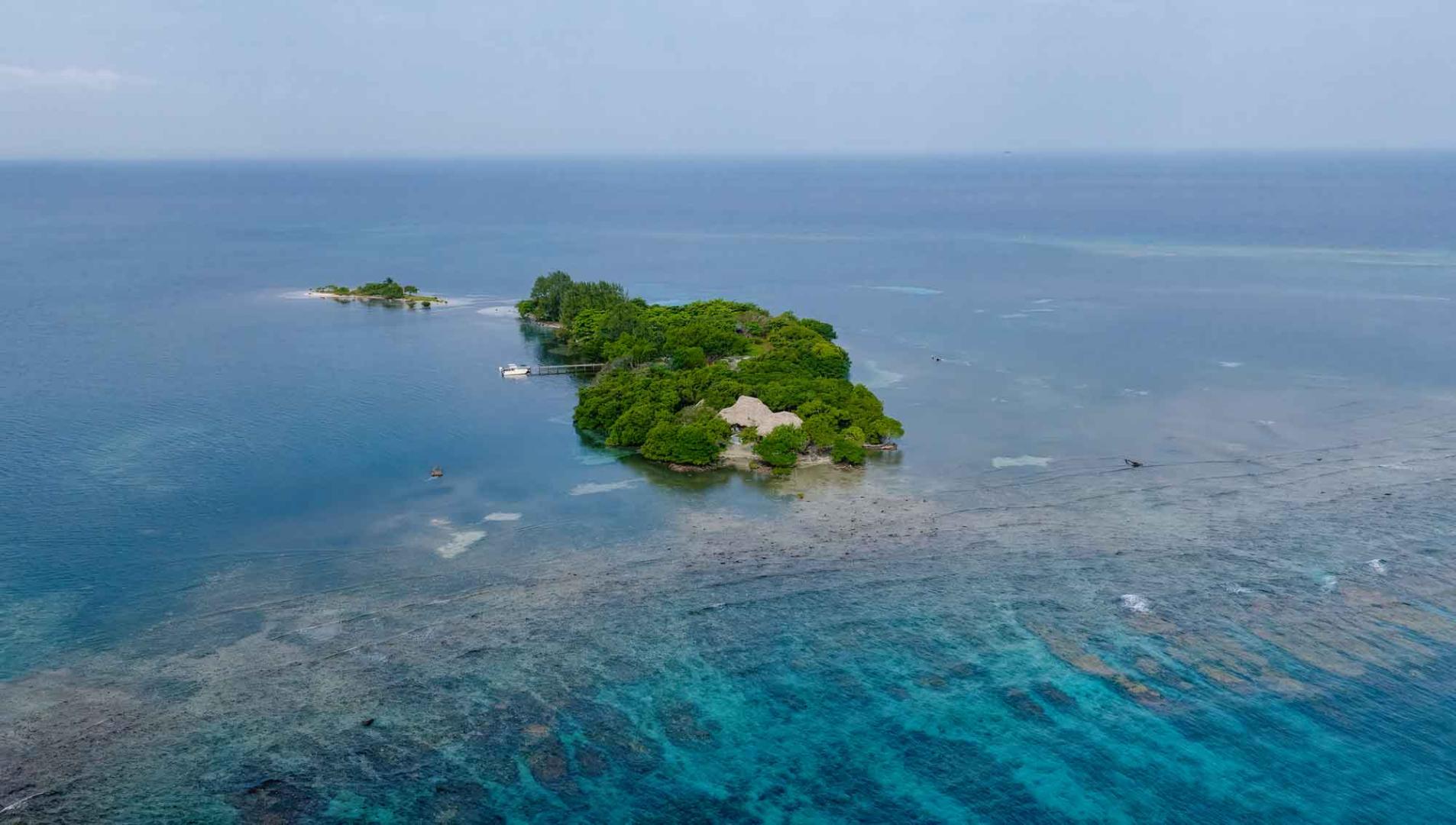 Sapodilla Private Island – Private island in Belize, Central America