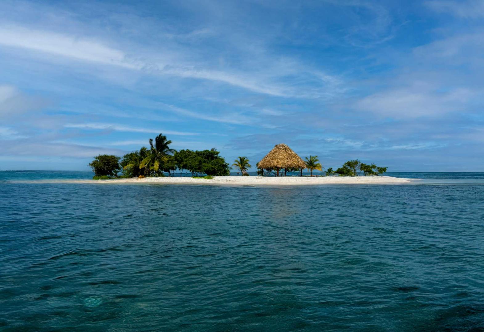 Sapodilla Private Island – Private island in Belize, Central America