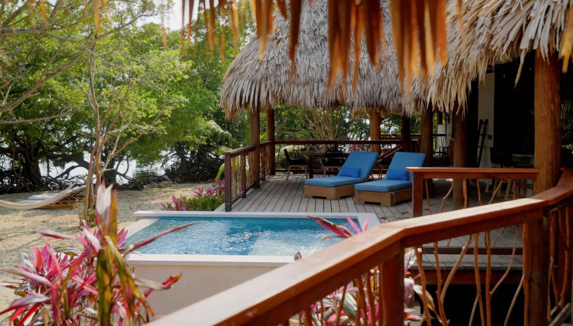 Sapodilla Private Island – Private island in Belize, Central America