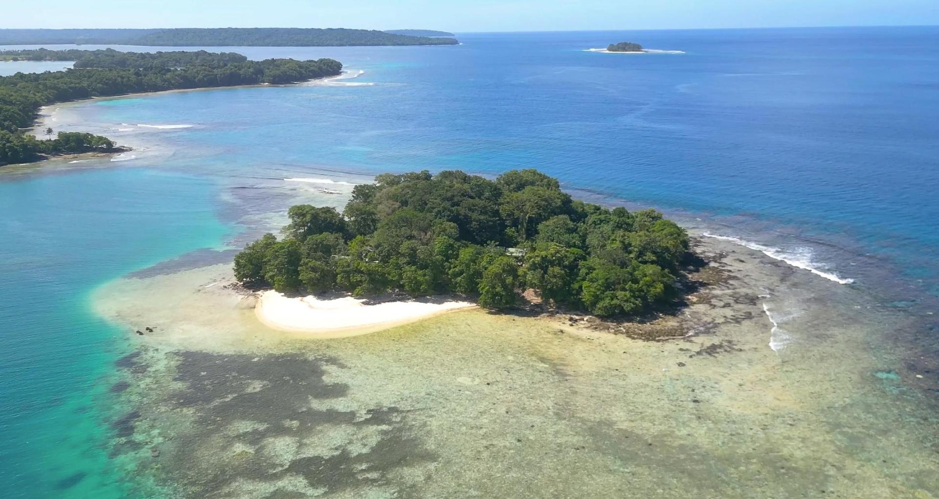 Deeper Love Island Resort – Private island in Vanuatu, South Pacific