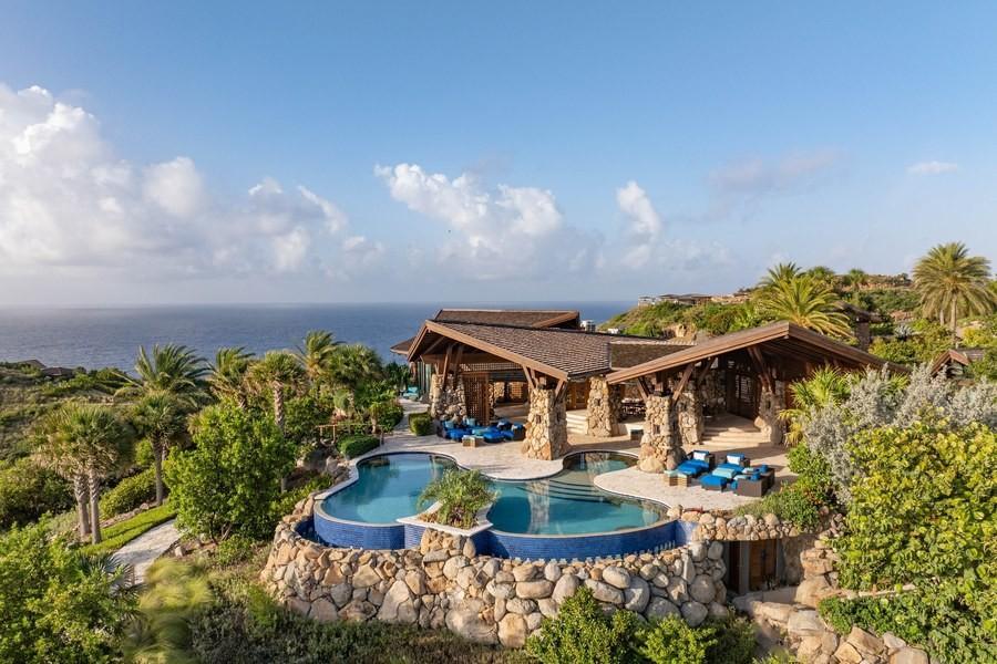 thumb-wings-villa.jpg