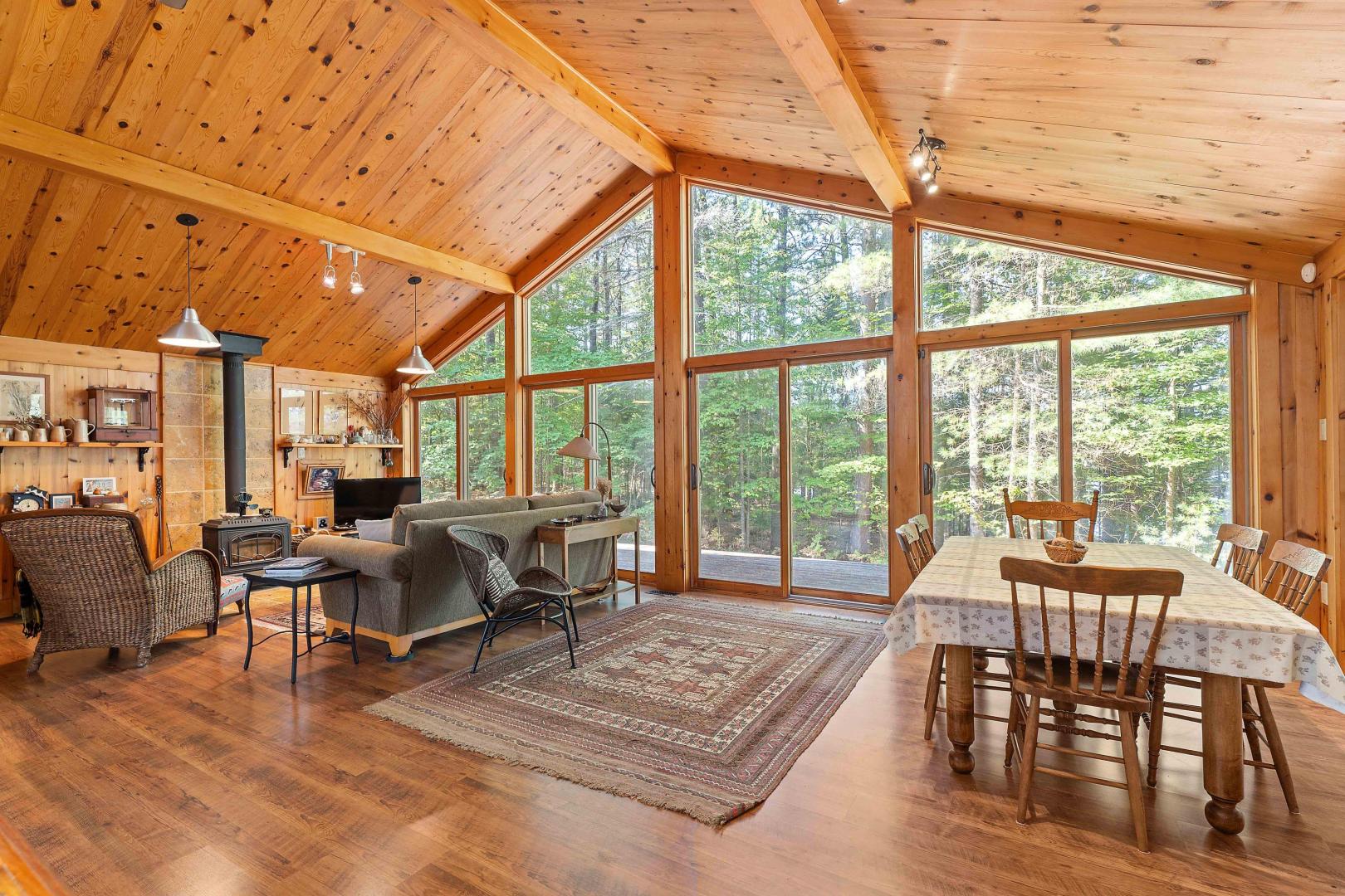 Brown Island – Private island in Ontario, Canada