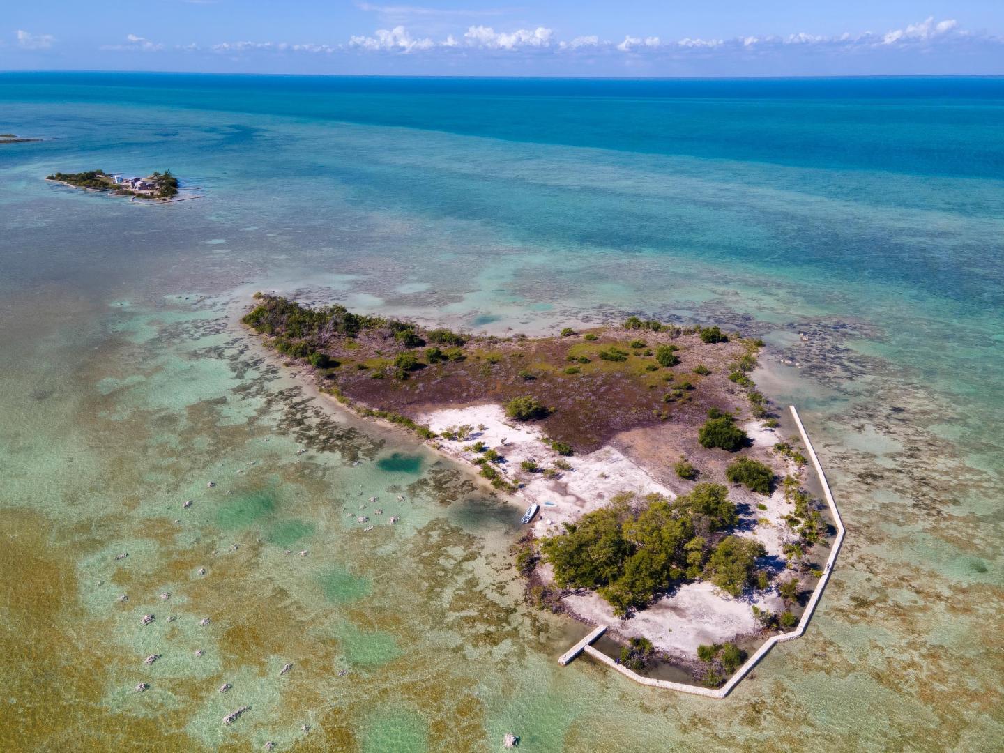 Turquoise Caye – Private island in Belize, Central America