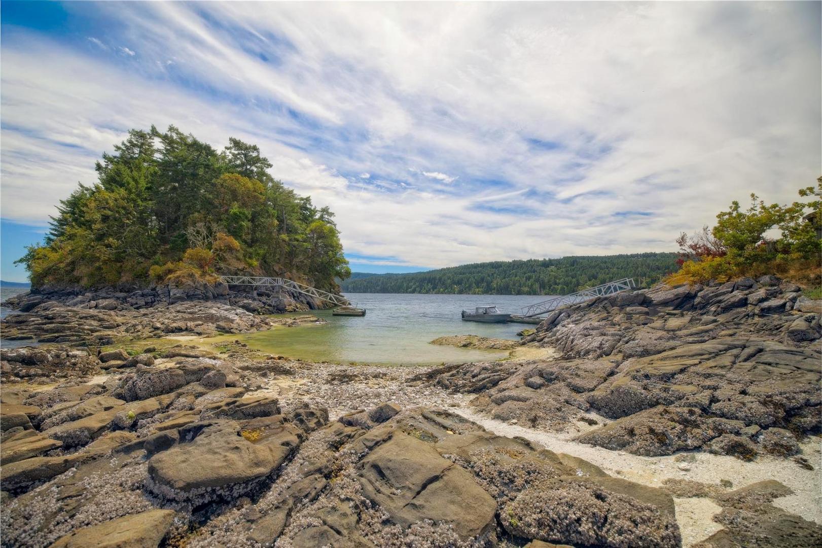 Twilight Island – Private island in British Columbia, Canada