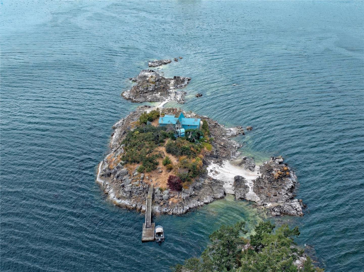 Twilight Island – Private island in British Columbia, Canada