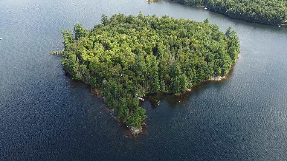 Inglis Island – Private island in Northern Ontario, Ontario, Canada