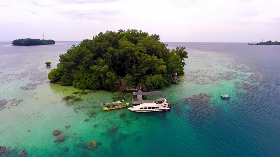 Pulau Macan – Private island in Indonesia, Asia & Middle East
