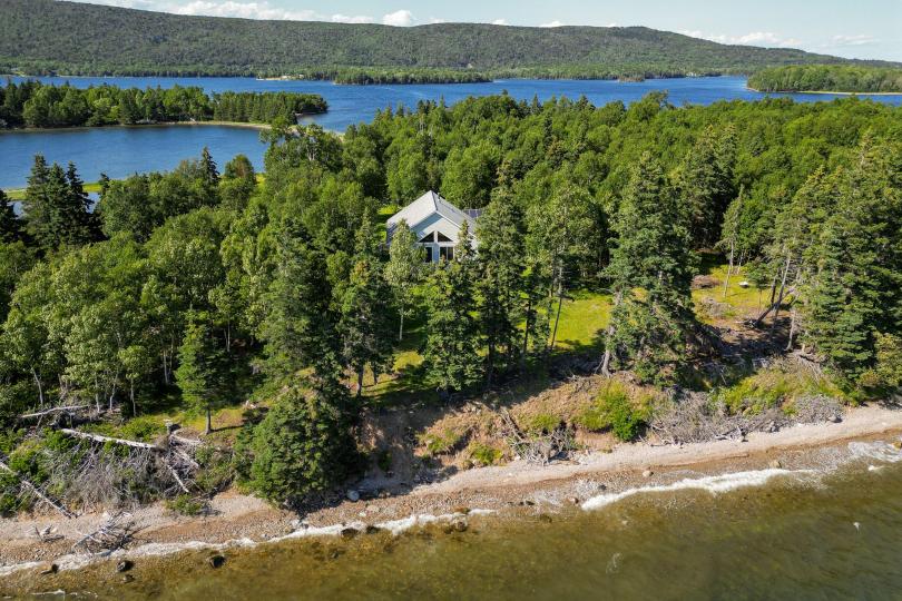 Cameron Island – Private island in Nova Scotia, Canada