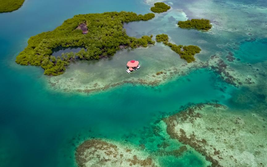 Jack Analys Cay – Private island in Panama, Central America