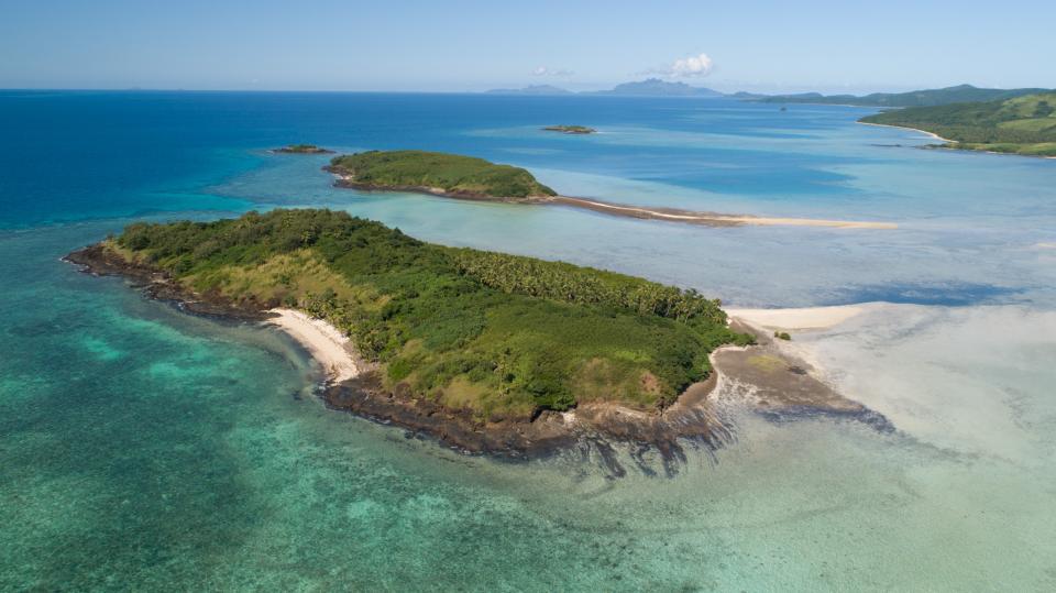 Nanuyasesara & Nanuyabuli Islands – Private island in Fiji, South Pacific