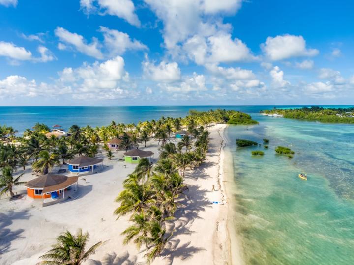Manta Island Resort – Private island in Belize, Central America