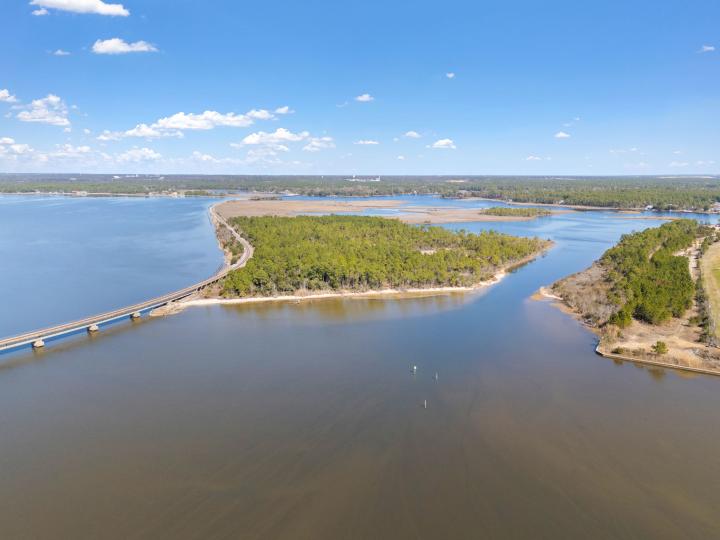 DelMonte Island – Private island in Florida, United States