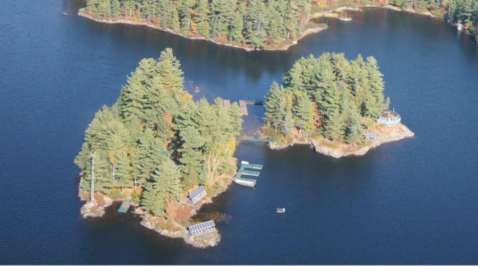 Island C-921 image