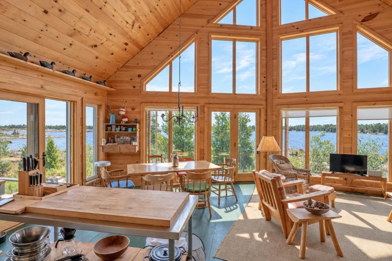 Whistler Island – Private island in Ontario, Canada
