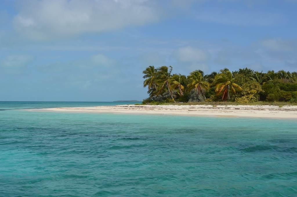 Private islands for rent in The Berry Islands, Caribbean, Bahamas