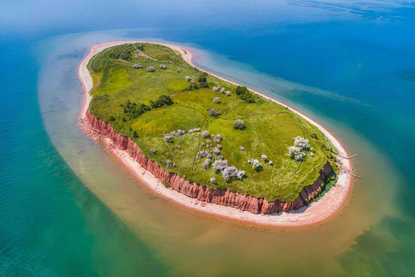 1 private island for sale in Prince Edward Island, Canada