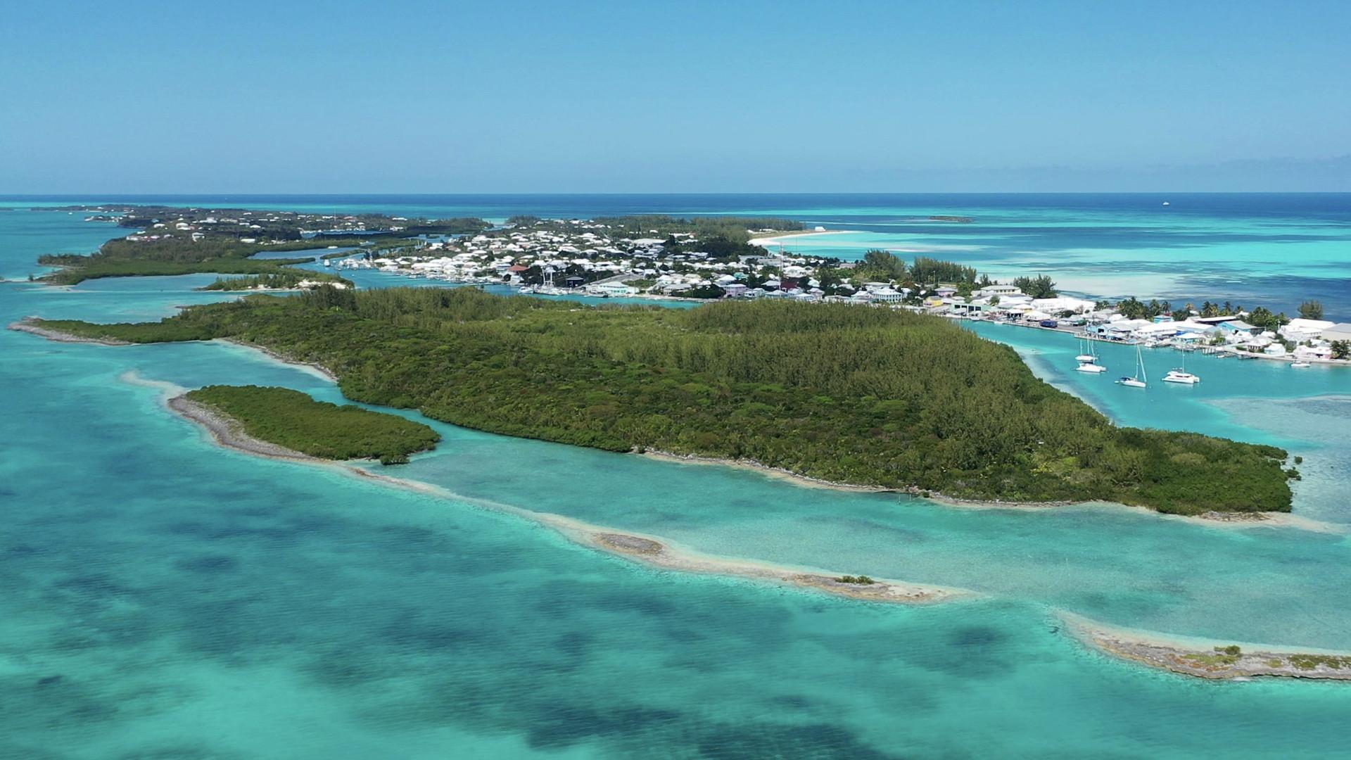 Charles Island – Private island in Bahamas, Caribbean