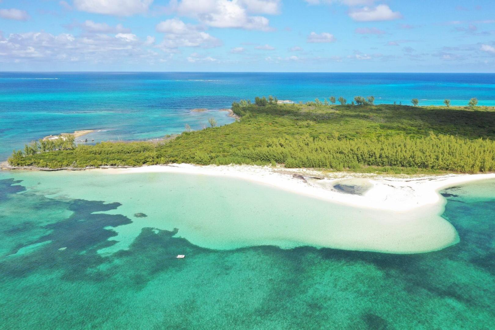 Powell Cay – Private island in The Abacos, Bahamas, Caribbean