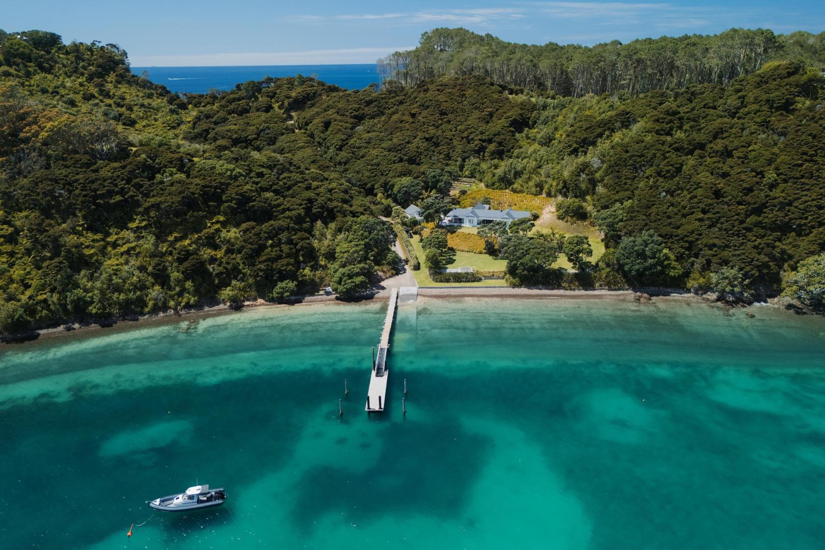 Roberton Island Estate – Private island in New Zealand, South Pacific