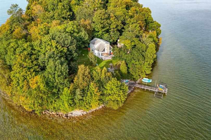 Grape Island Sanctuary – Private island in Ontario, Canada